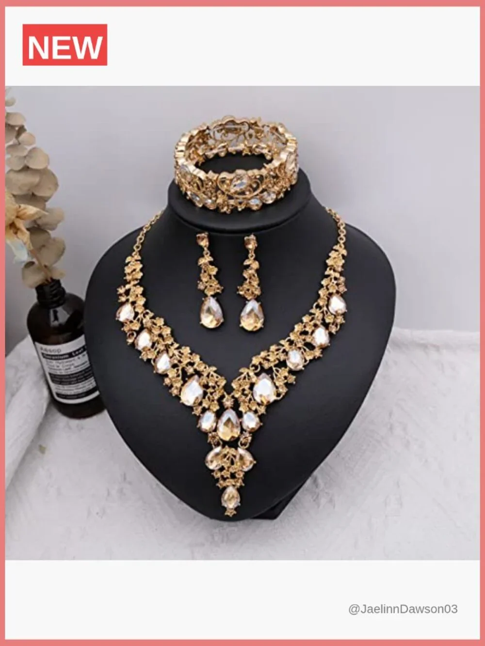 Elegant Crystal Flower Bridal Necklace Earrings Bangle Set Wedding Dress